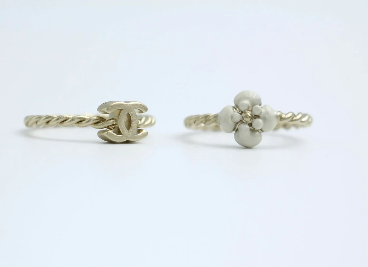 Chanel B11A Metal Camellia Two-Piece Ring Set - Image 2