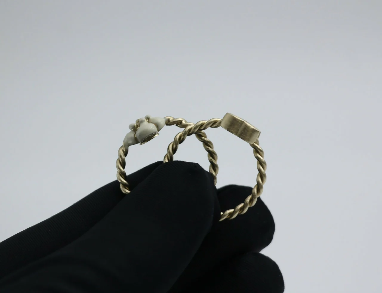 Chanel B11A Metal Camellia Two-Piece Ring Set - Image 5