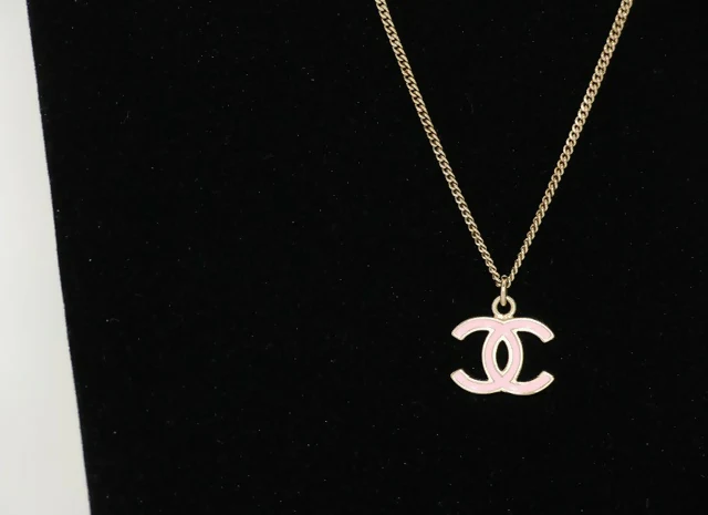 Chanel B11C Enamel Light Pink CC Adjustable Buckle Long Necklace - Image 3