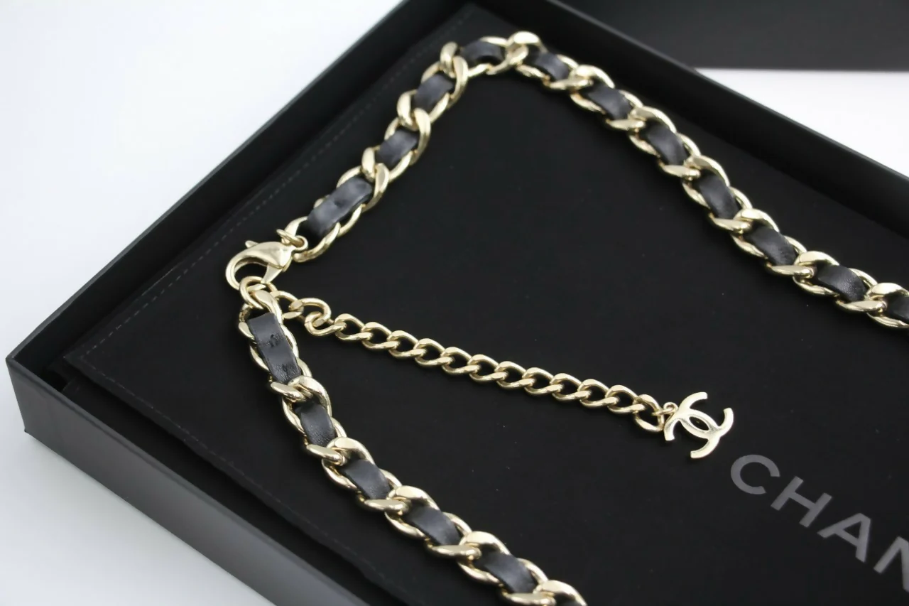 Chanel B21S Metal Handbag Leather Chain Waist Chain 90cm - Image 8