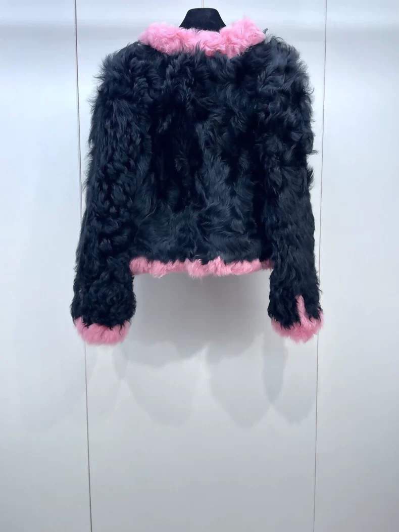 Chanel 21K black & pink shearling fur jacket - Image 2