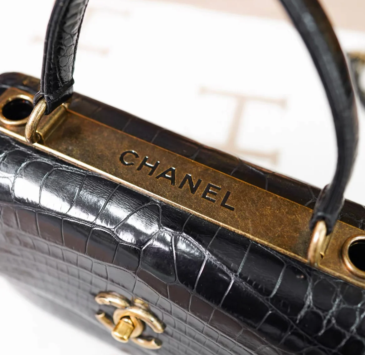 Chanel Black Exotic Croccodile Leather Vintage Flap Bag - Image 6