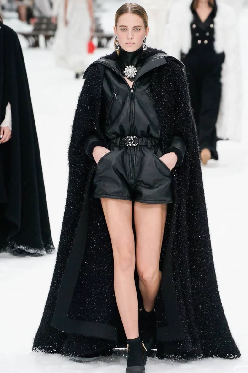 Chanel, black iridescent extra-long cape from the Chanel 2018 Snow Collection - Image 2