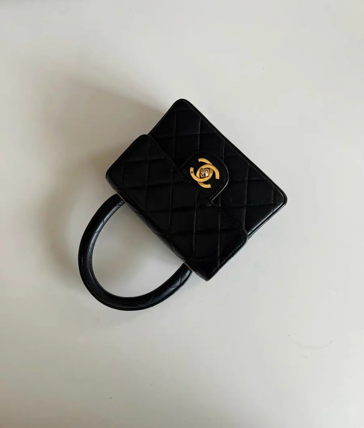 Chanel Black Lambskin Kelly Quilted Mini Flap - Image 4
