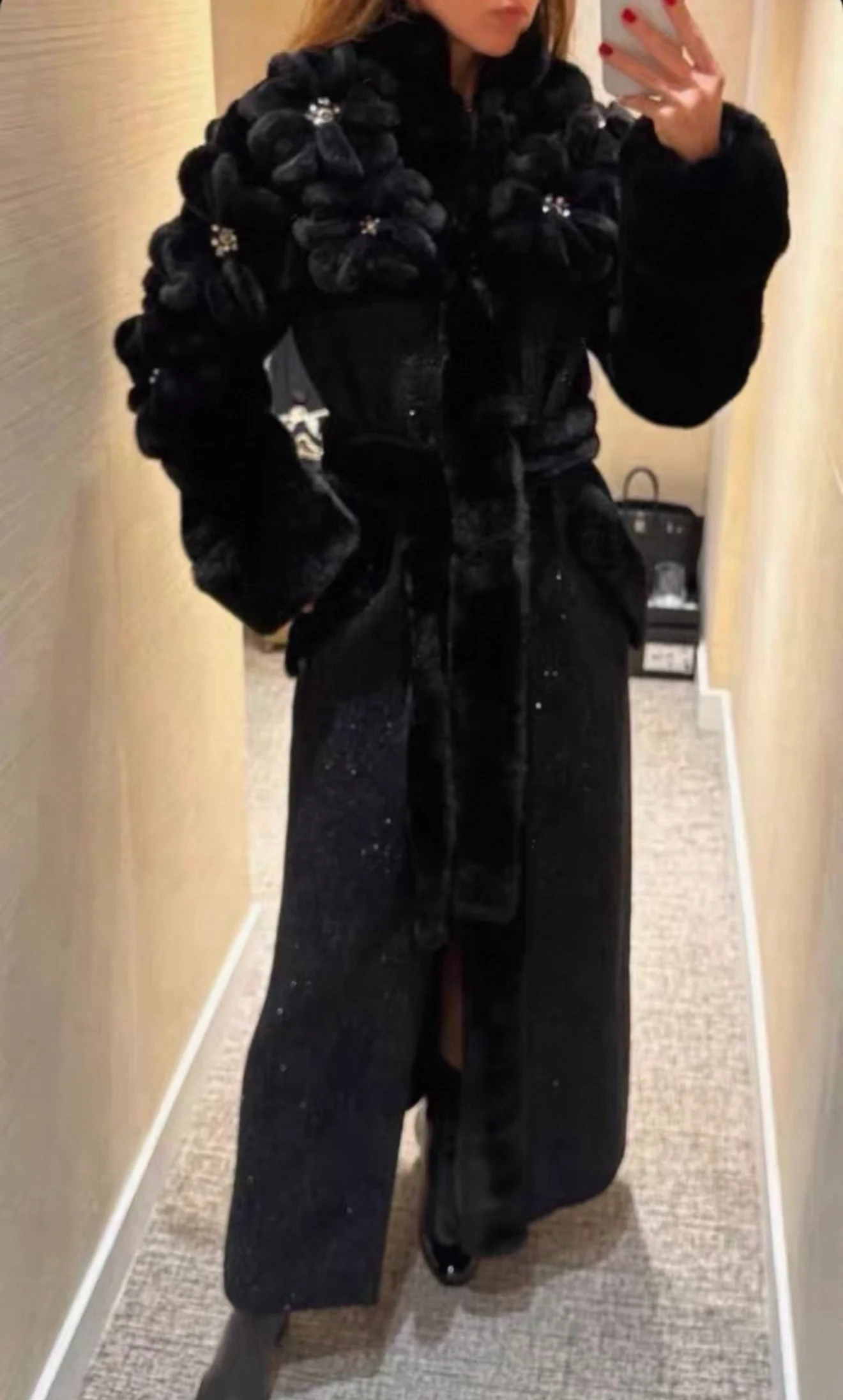 Chanel black mink coat Fall/Winter 2025/26 collection - Image 5