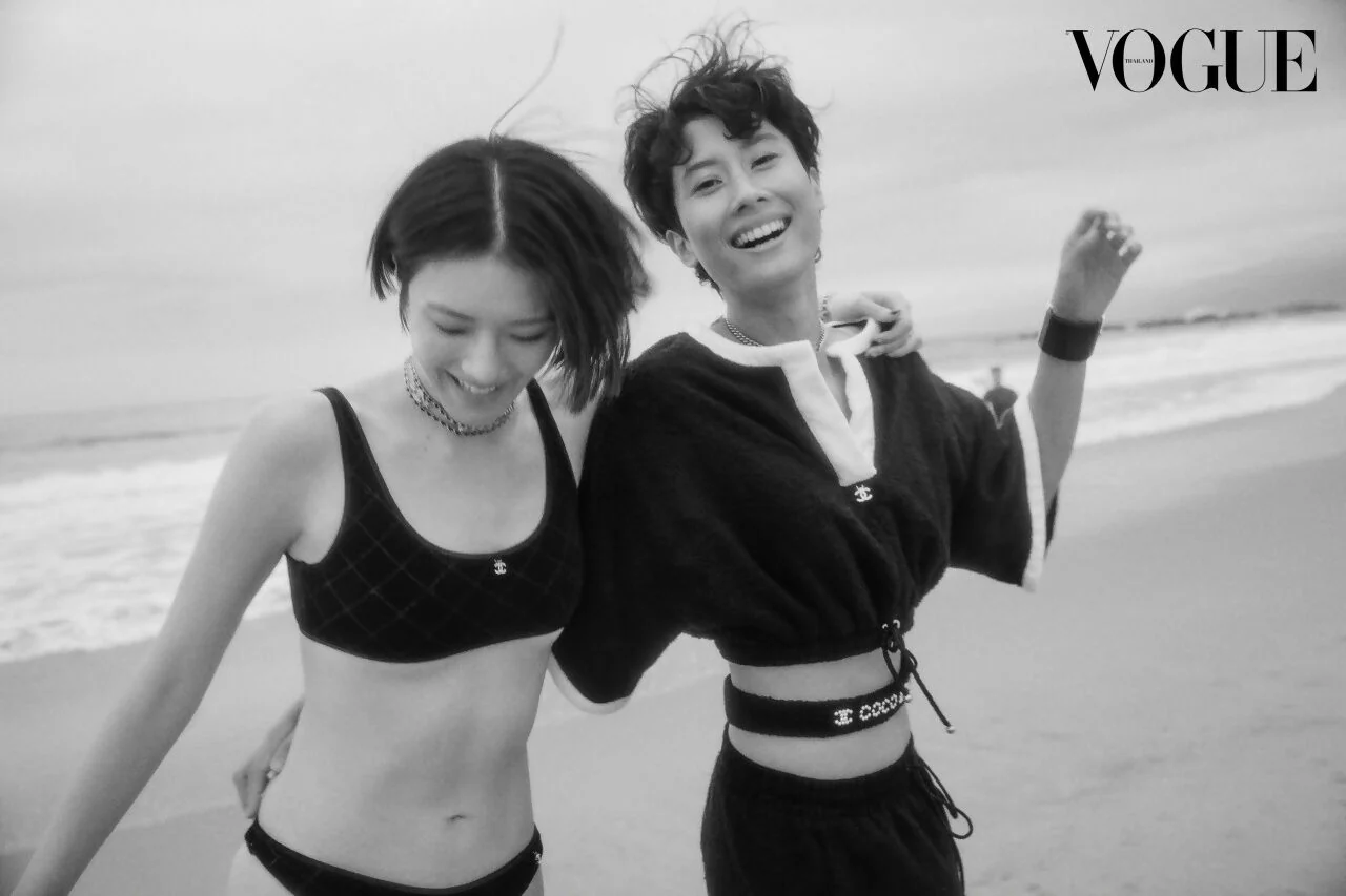 Chanel Black & White Terry Top – Coco Beach 2023 Collection - Image 7