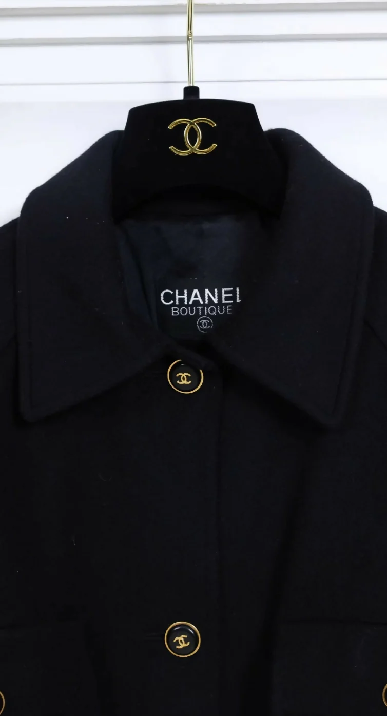 Chanel black woollen coat with black and gold buttons and four pockets. - Image 3