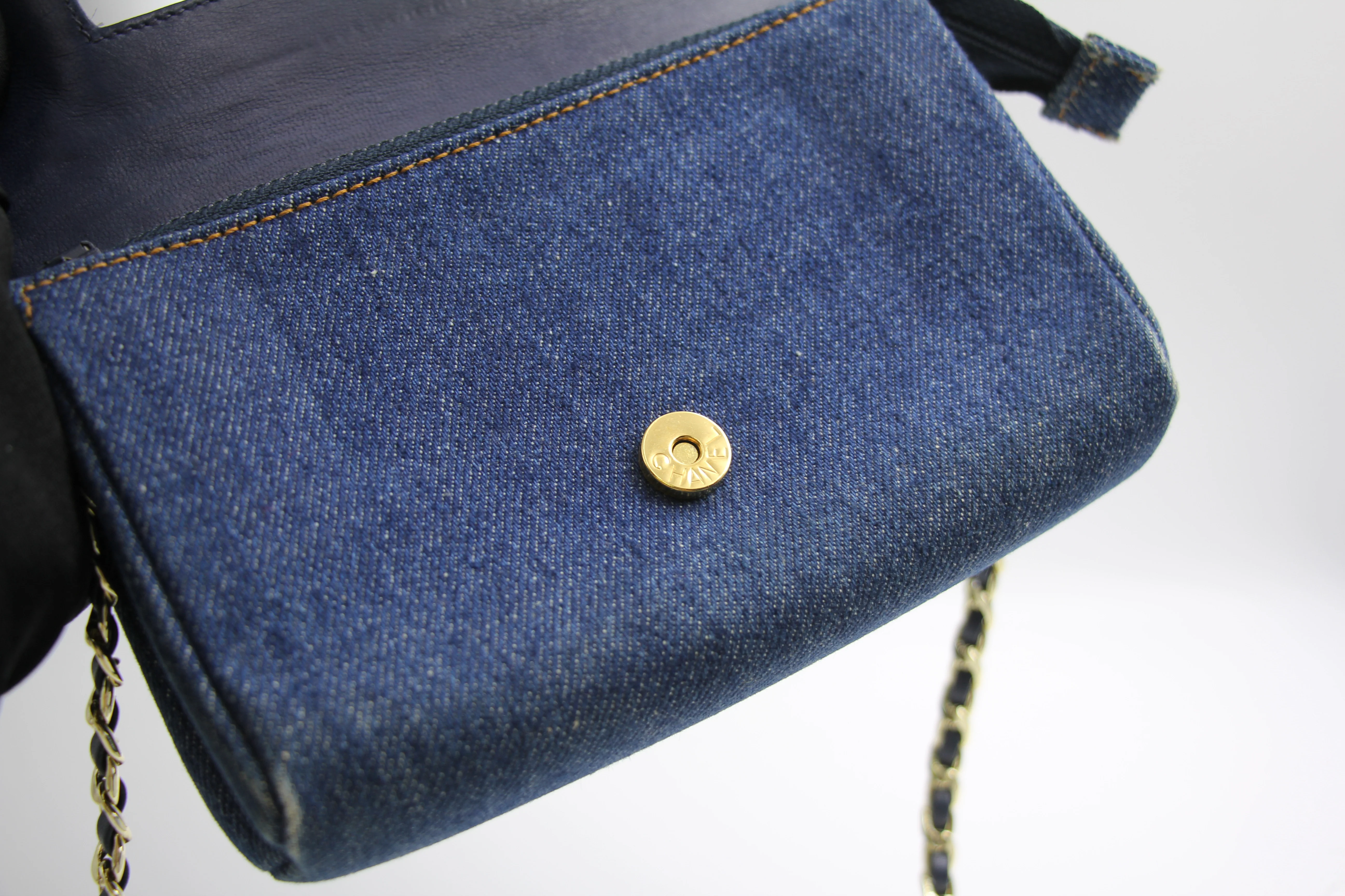 Chanel Blue Denim Coco Cosmetic Pouch Makeup Case Pouch - Image 9