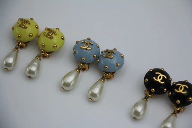 Chanel Blue Earrings - Image 3