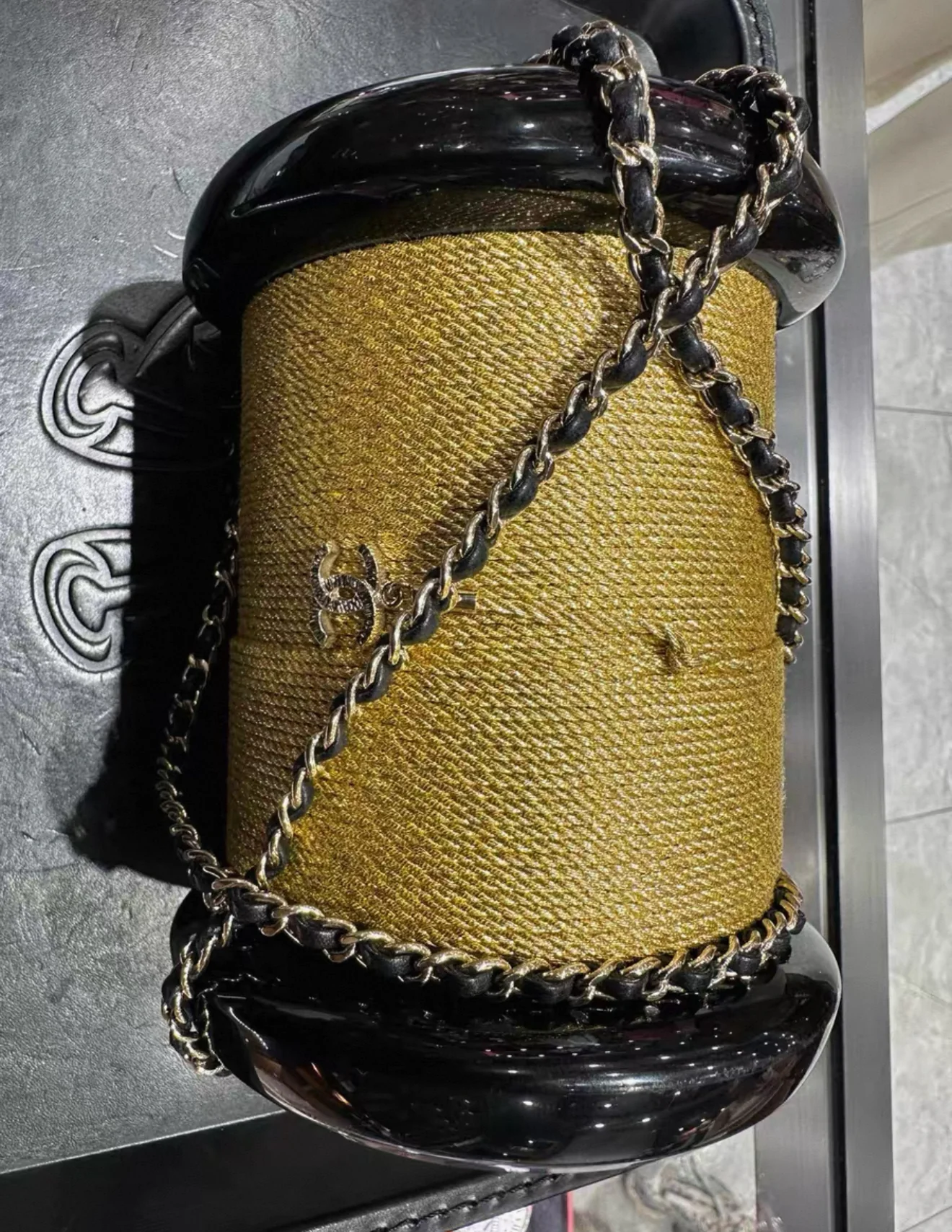 CHANEL Bobbin Gold Minaudière - Image 2
