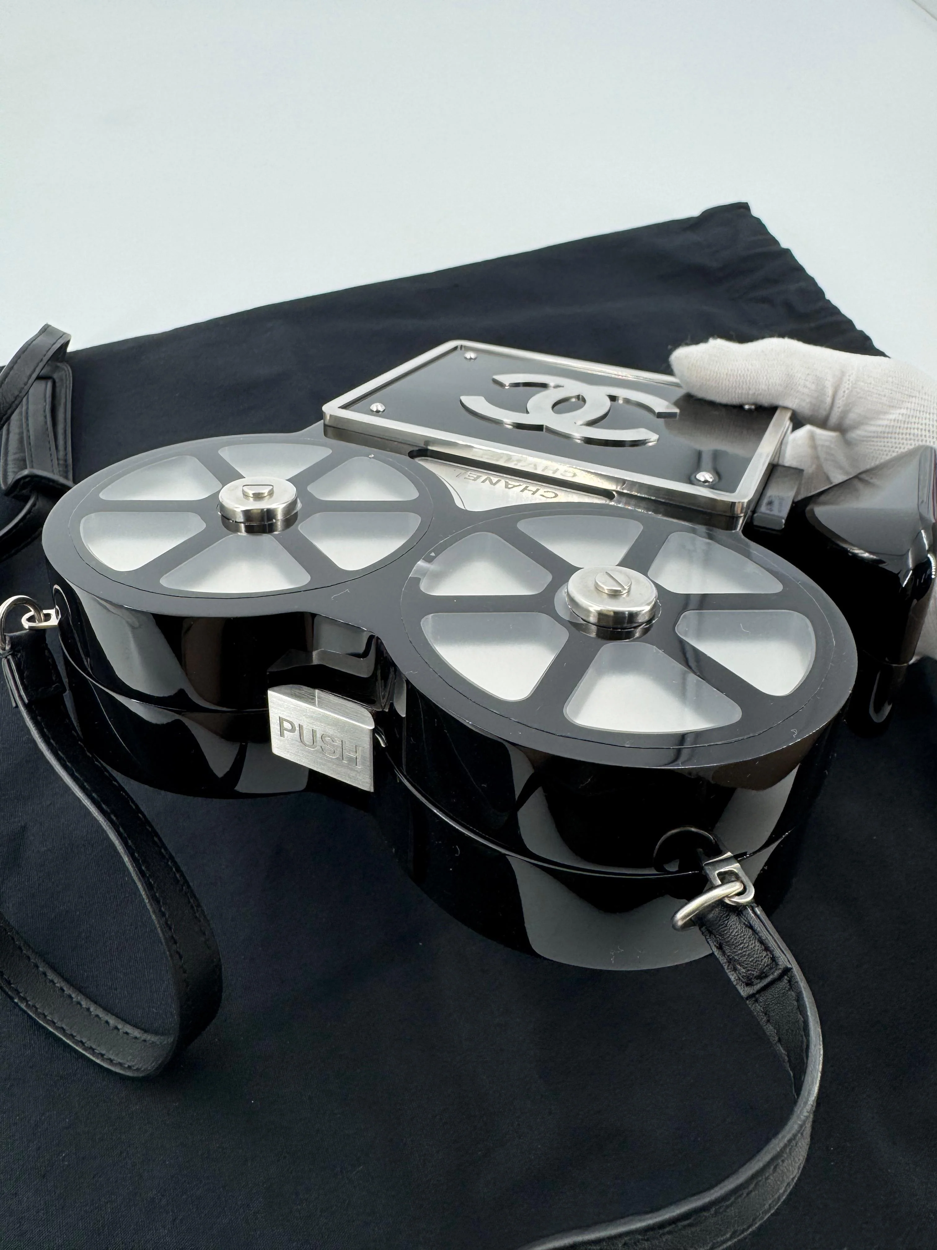 Chanel Buonasera Film Projector Minaudière — Pre‑Fall 2016 Rome Métiers d’Art - Image 5