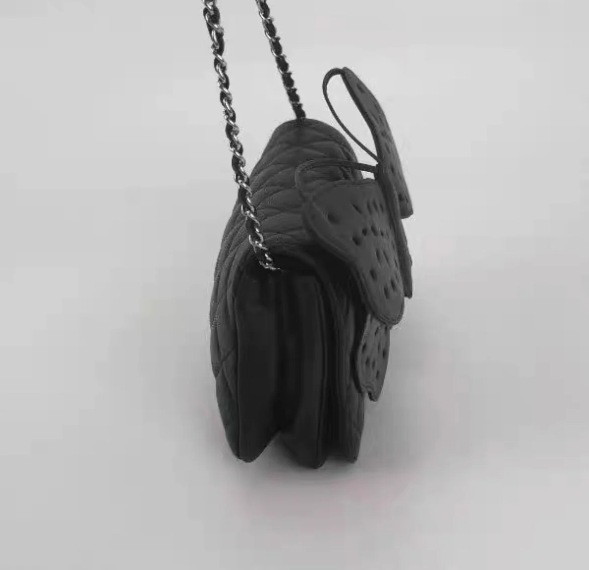 Chanel Butterfly Bag Limited Edition - Image 2