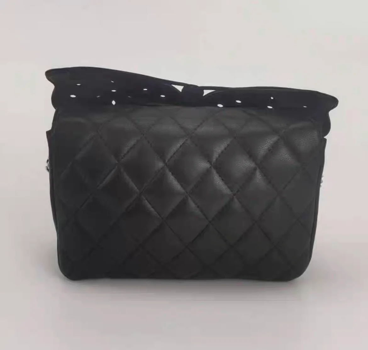 Chanel Butterfly Bag Limited Edition - Image 3