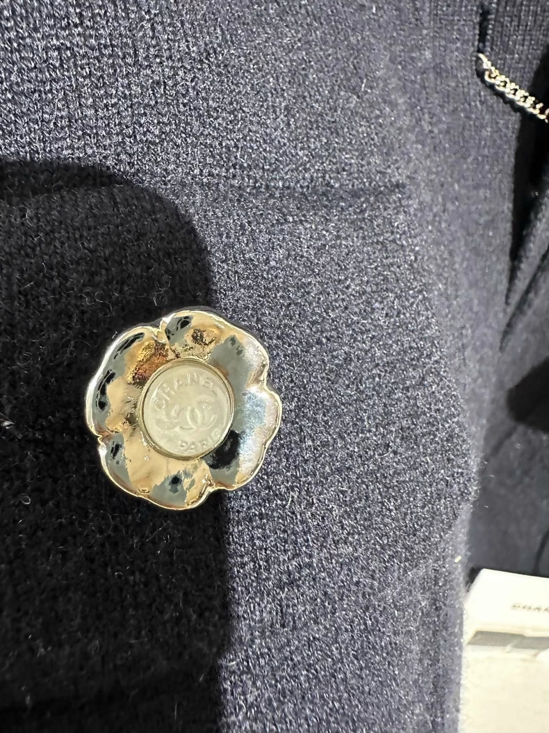 Chanel Camellia Reversible Vest - Image 2