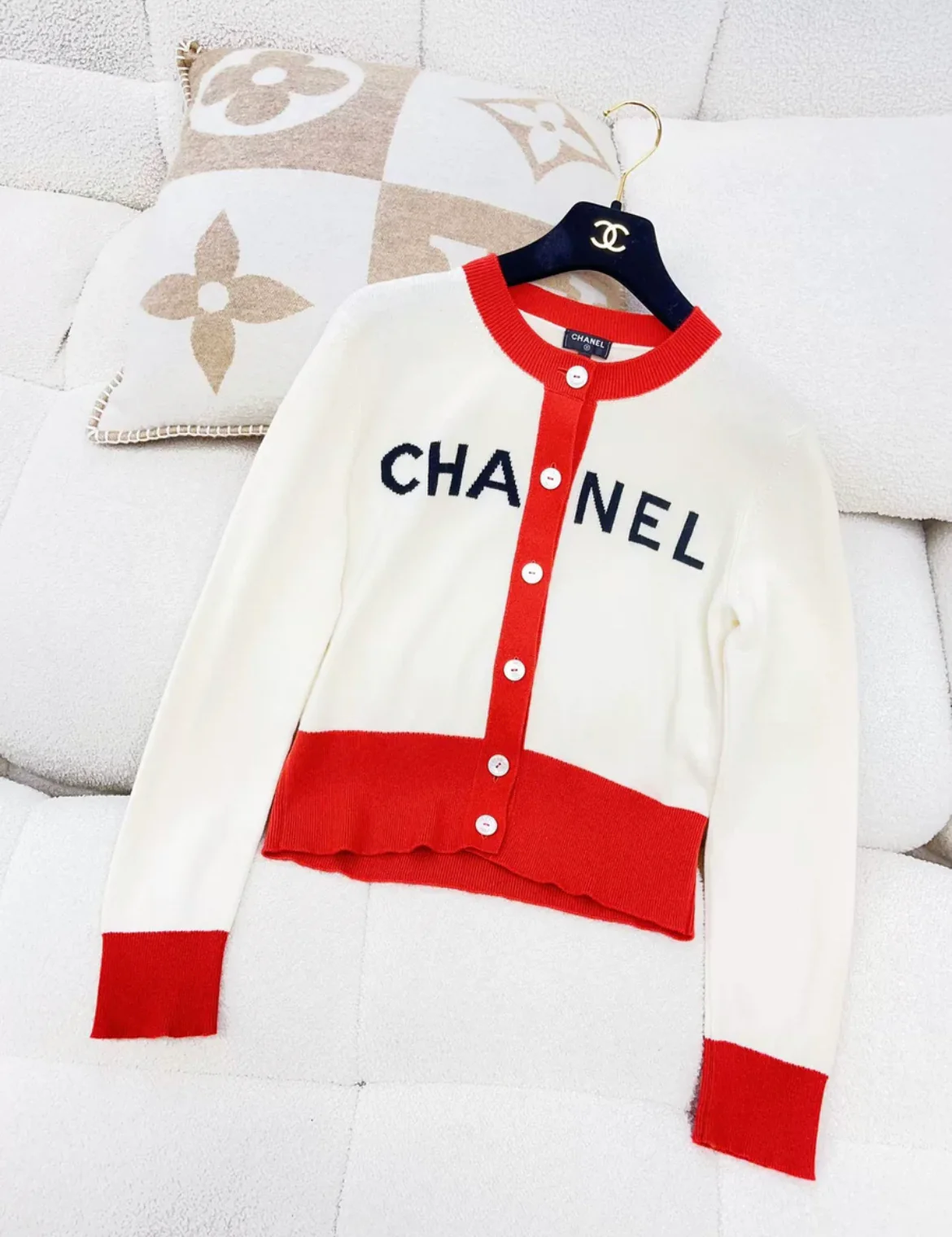 Chanel Cardigan 2019, White and red size 38