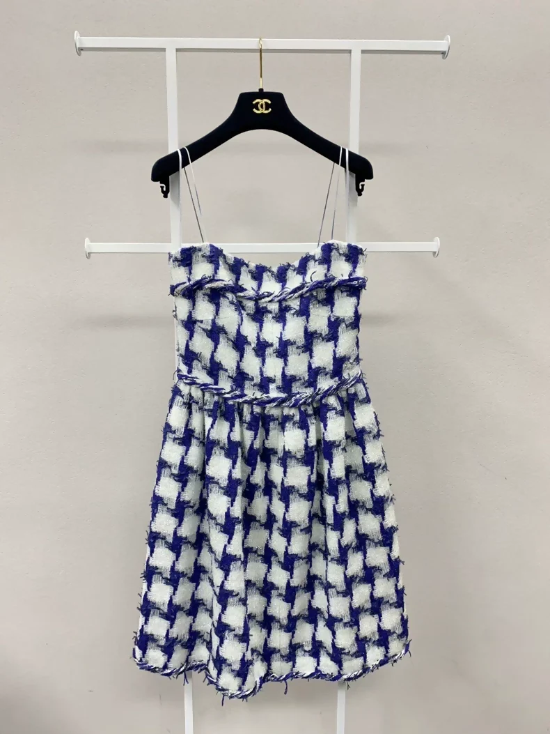 Chanel 2018 Blue houndstooth jacket + dress - Image 6