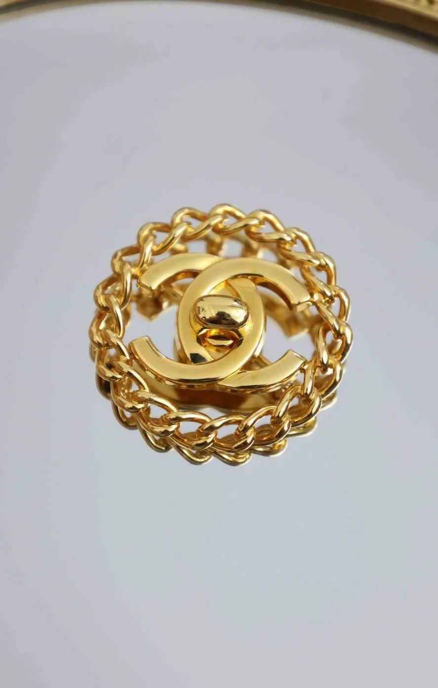 Chanel brooch - Image 2