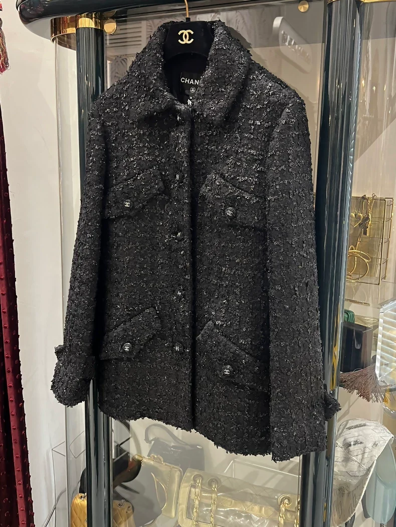 Chanel 22k black tweed jacket - Image 2