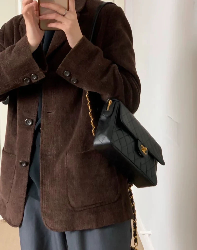 Chanel CF backpack in black leather with gold hardware - Image 3