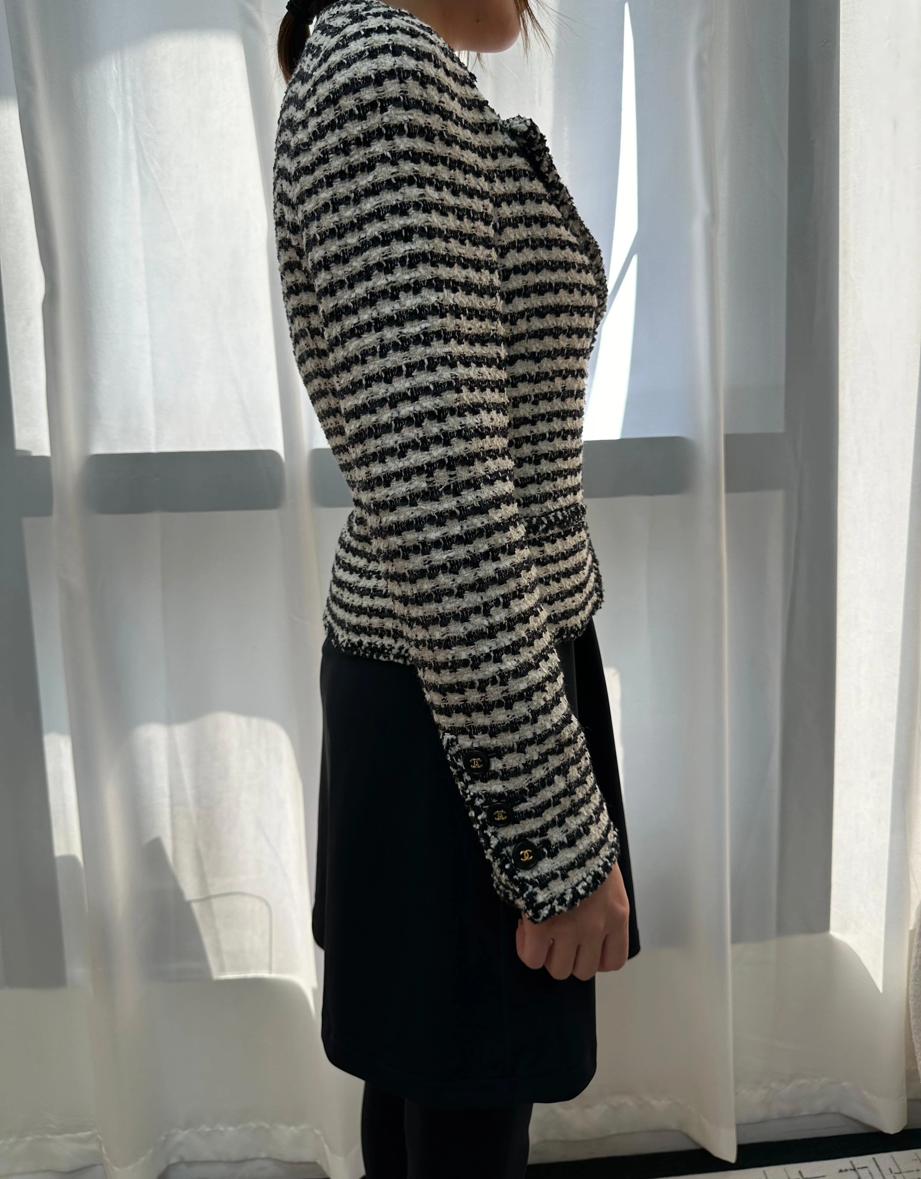 CHANEL Chidori Pattern Coco Button Tweed Jacket - Image 4