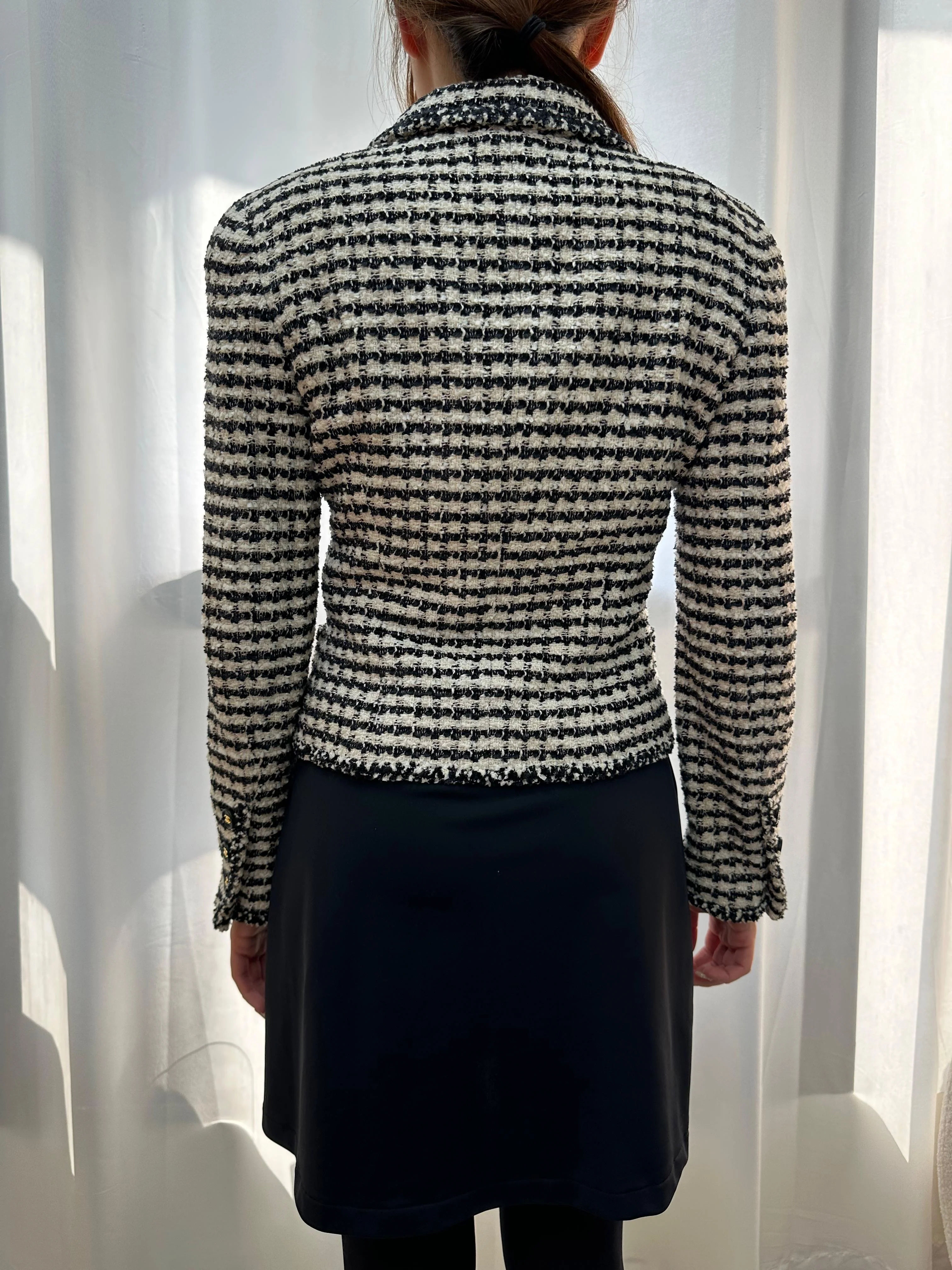 CHANEL Chidori Pattern Coco Button Tweed Jacket - Image 7
