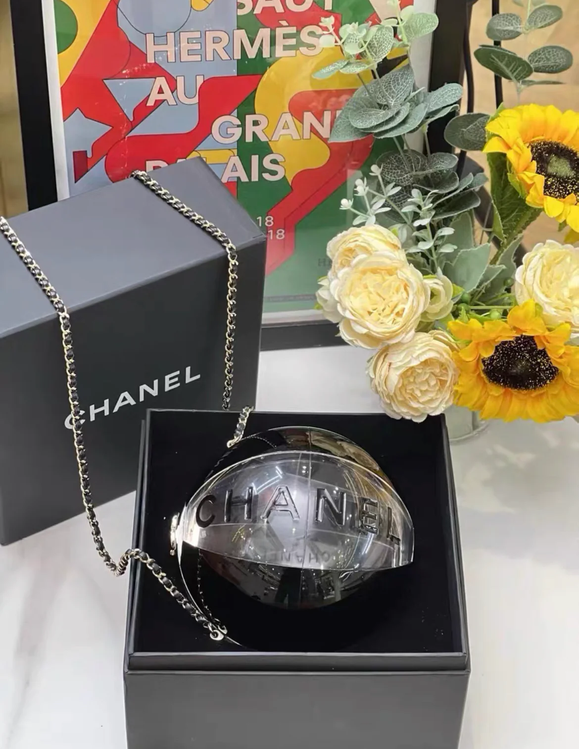Chanel Coco Beach Ball Minaudière Clutch Bag 2019 - Image 3