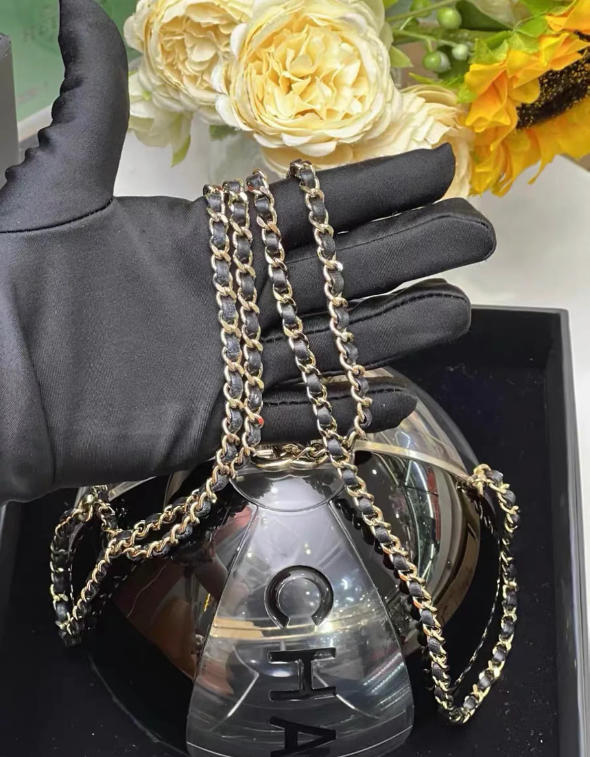 Chanel Coco Beach Ball Minaudière Clutch Bag 2019 - Image 6