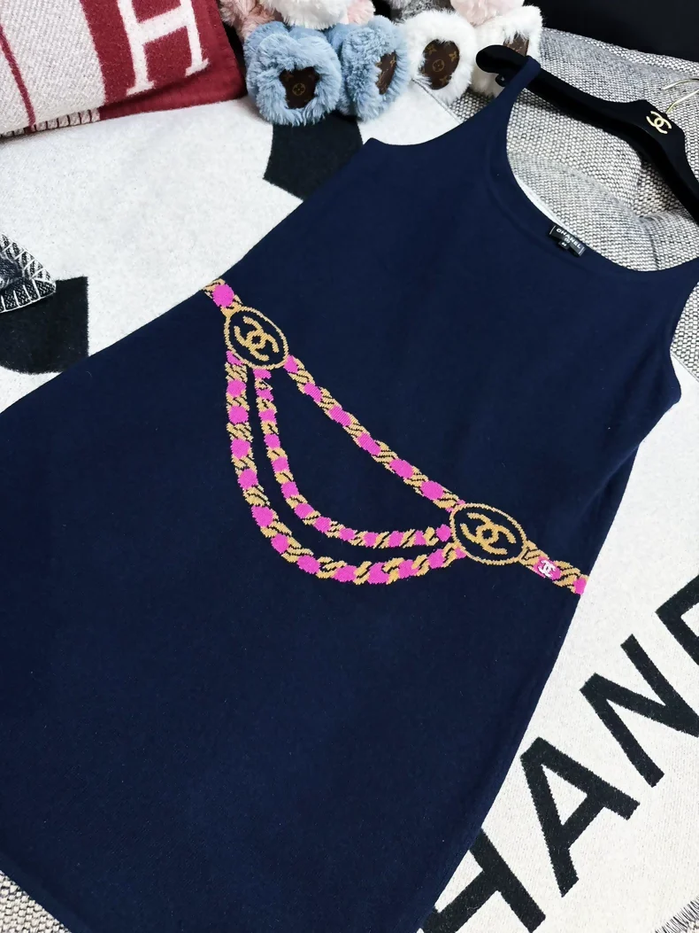 Chanel Coco Neige Ski Collection navy blue knit slip dress - Image 2