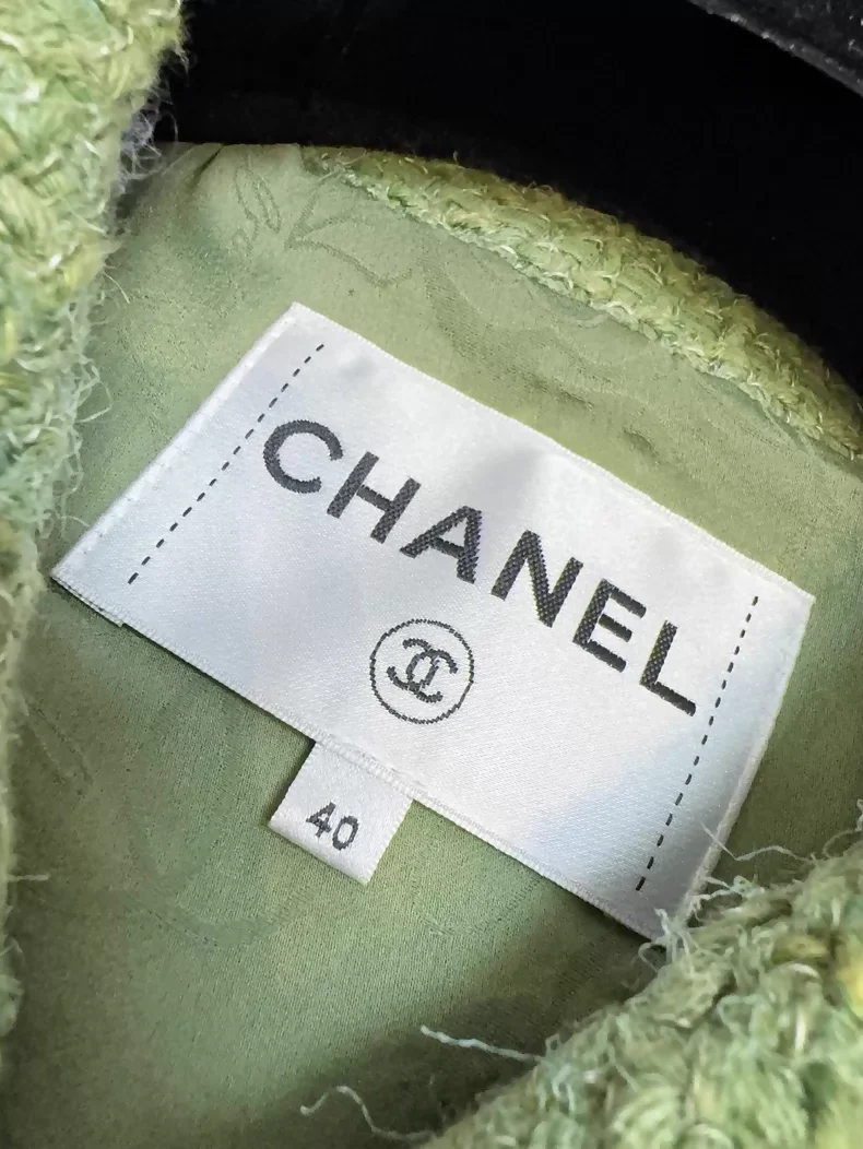 Chanel Cuba Collection runway piece, light green tweed jacket - Image 9