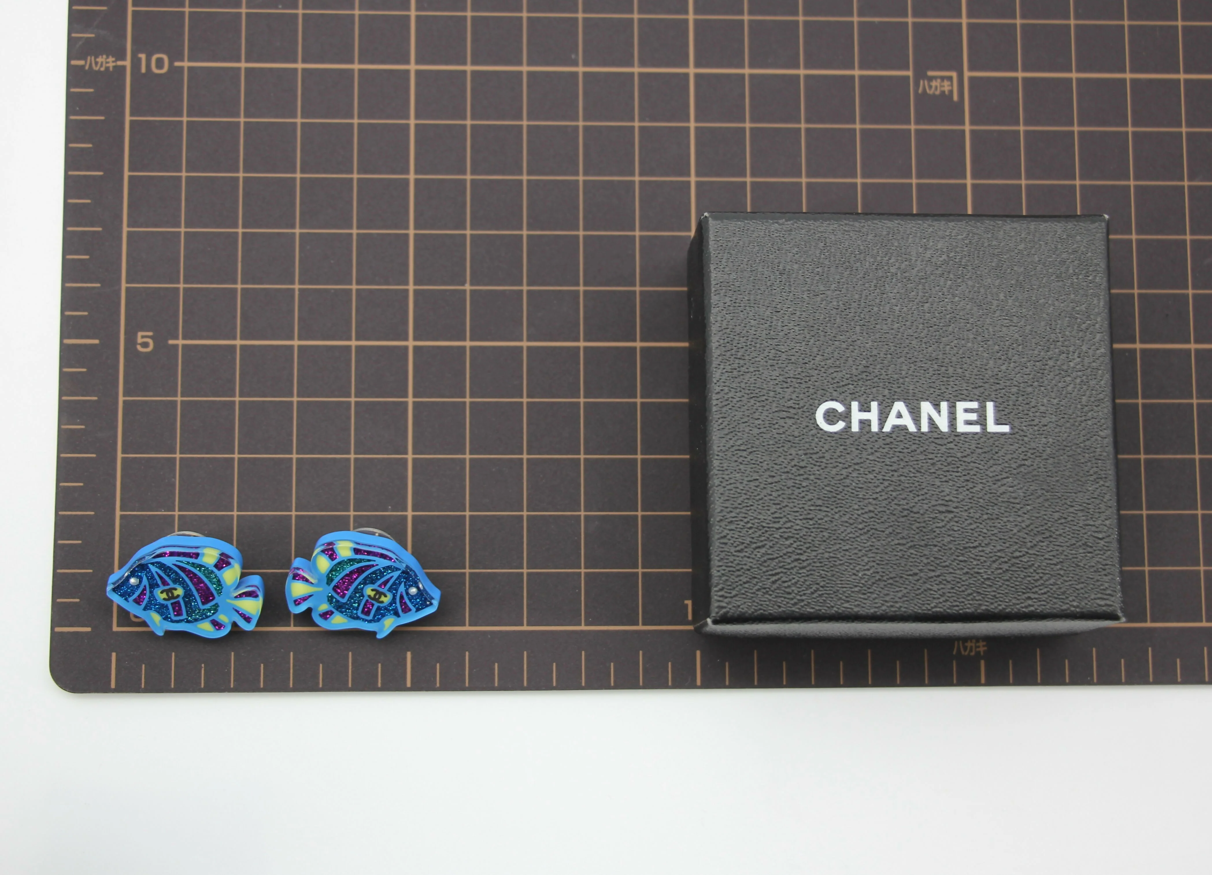 Chanel D19S Resin Blue Tropical Fish Stud Earrings - Image 10