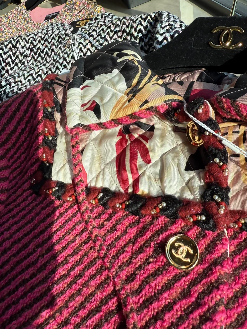 Chanel 23A tweed coat - Image 3