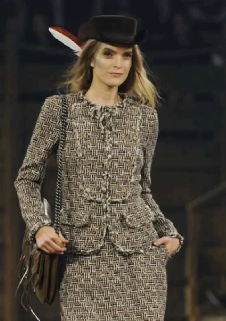 Chanel 2014 dallas tweed jacket - Image 5