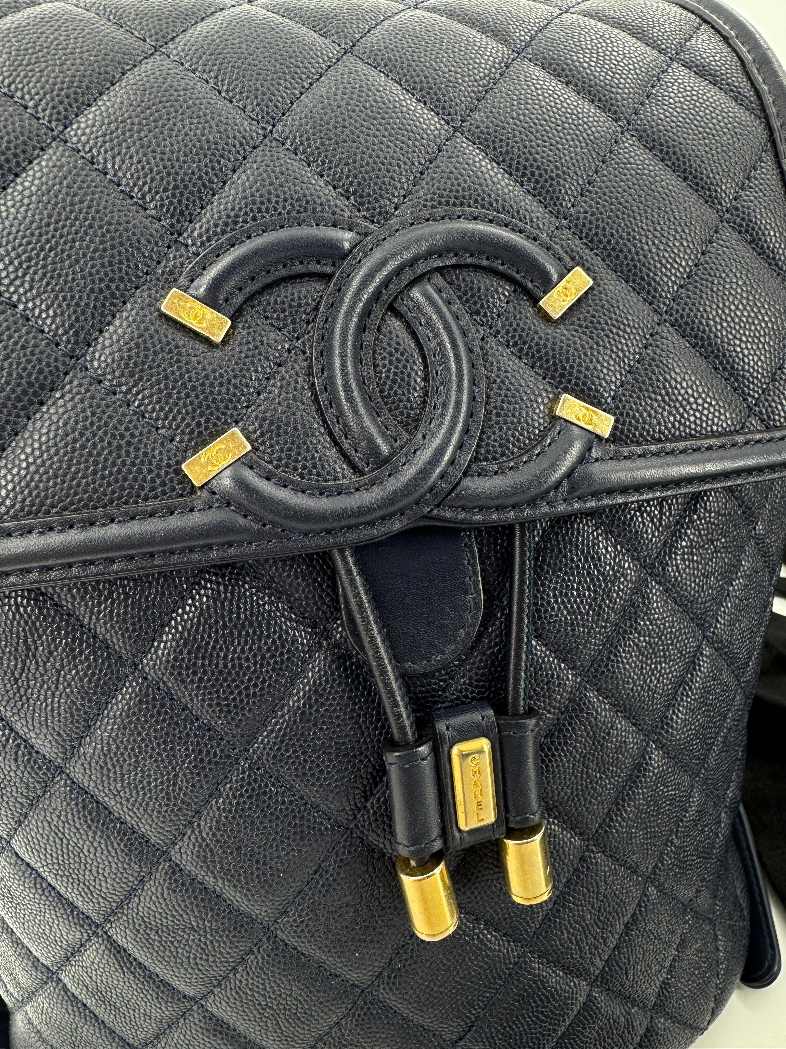 Chanel Dark Blue leather backpack with gold hardware - Image 2