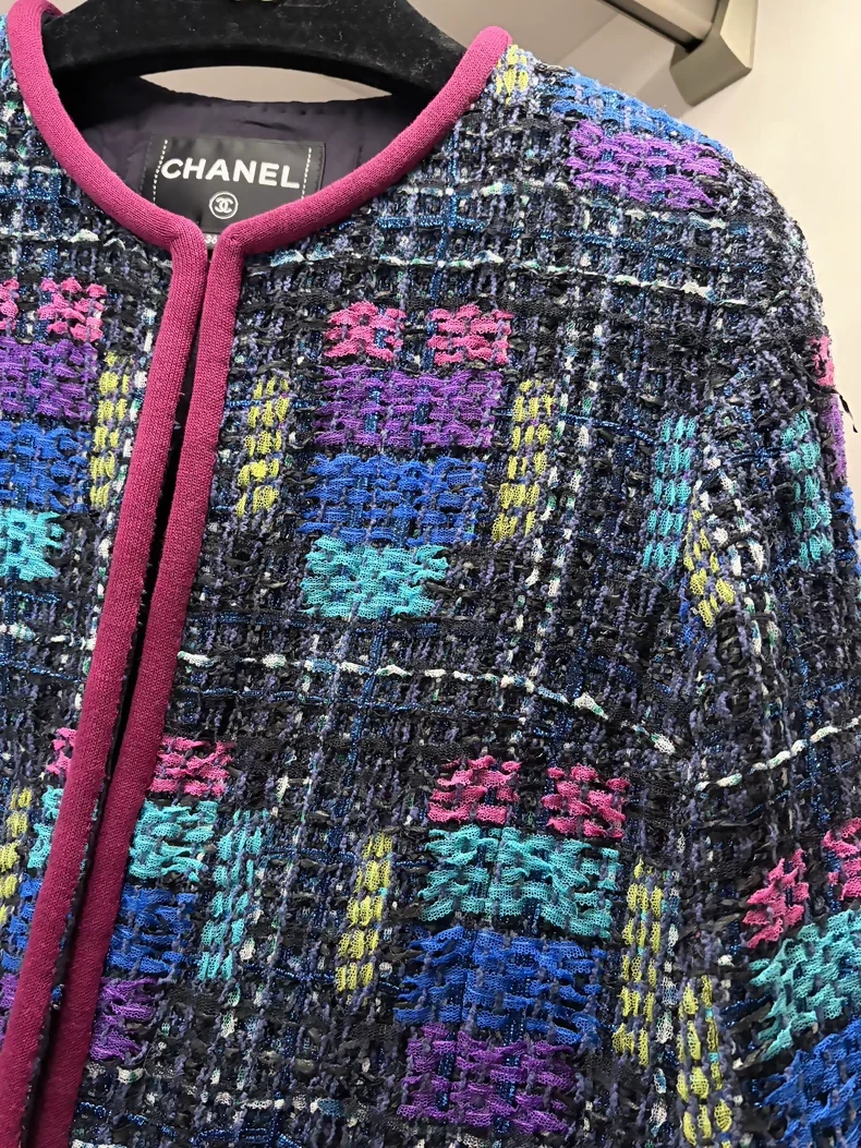 Chanel multicolor Tweed Jacket - Image 2