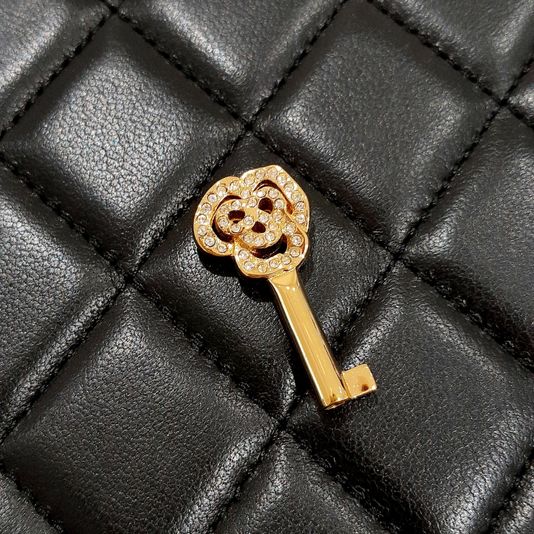 Chanel Black Diamond Quilted Lambskin Quilted Giant Jewelry Decor Case - Image 5