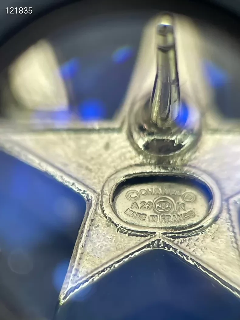 Chanel double C rhinestone star earrings - Image 8