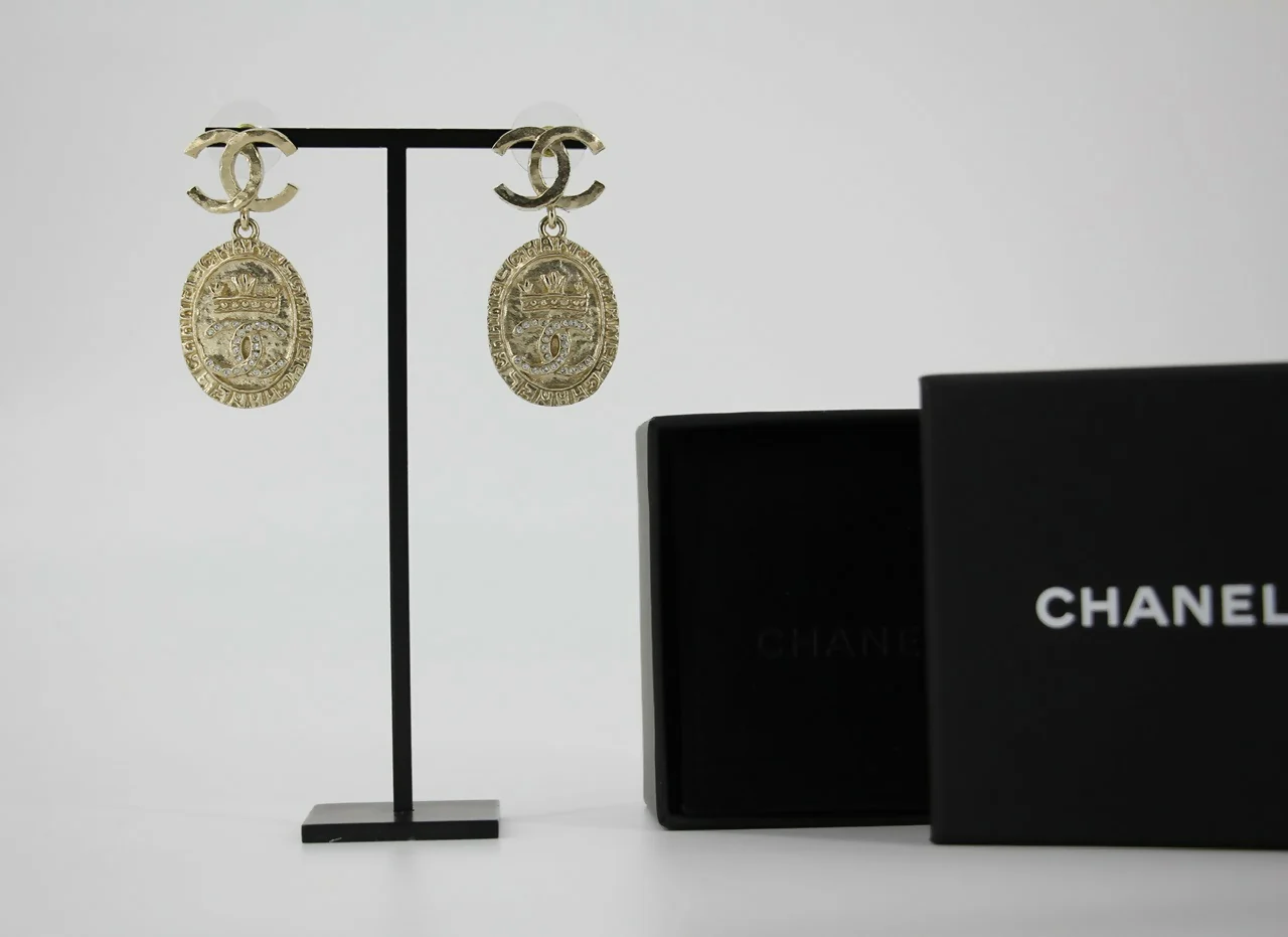 Chanel F21A Rhinestone CC Crown Dangle Stud Earrings - Image 2