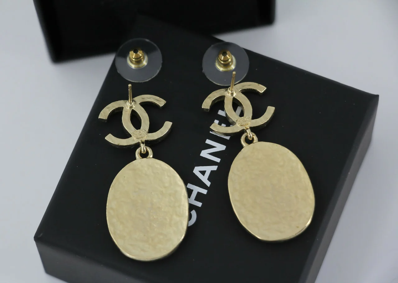 Chanel F21A Rhinestone CC Crown Dangle Stud Earrings - Image 5