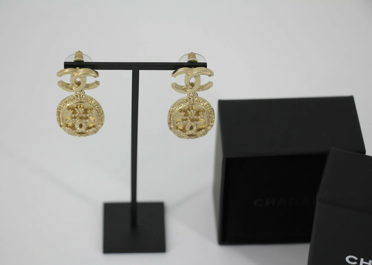 Chanel F21A Rhinestone CC Crown Dangle Stud Earrings - Image 9