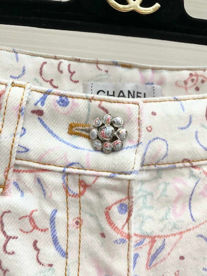 Chanel 25C graffiti fish straight-leg jeans - Image 2