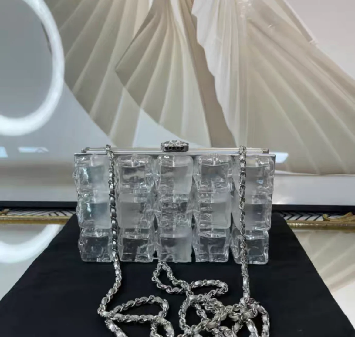 Chanel Fall/Winter 2010 Limited Edition Ice Cube Minaudière - Image 3