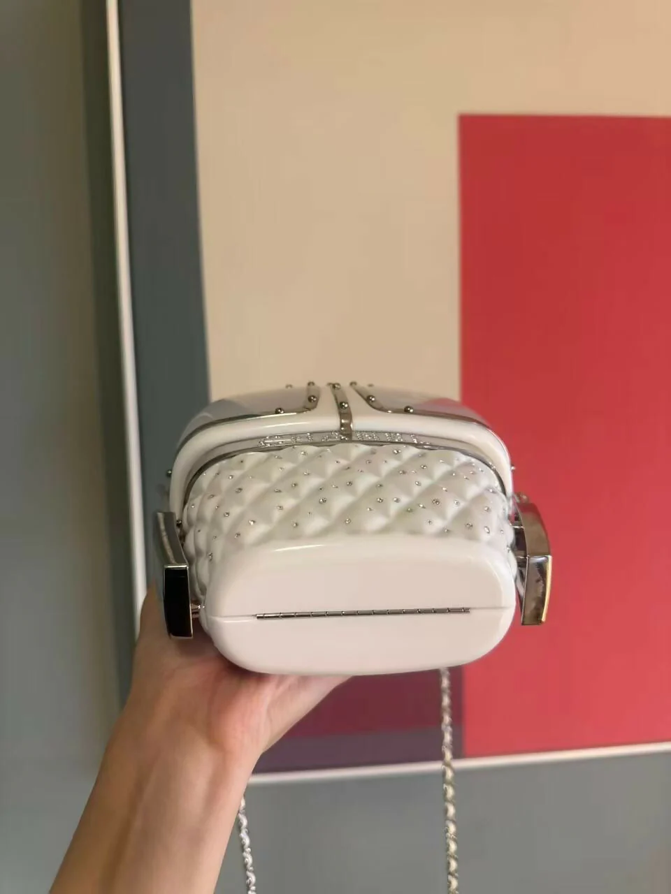 Chanel Fall-Winter 2019 Ski Gondola Minaudiere - Image 4