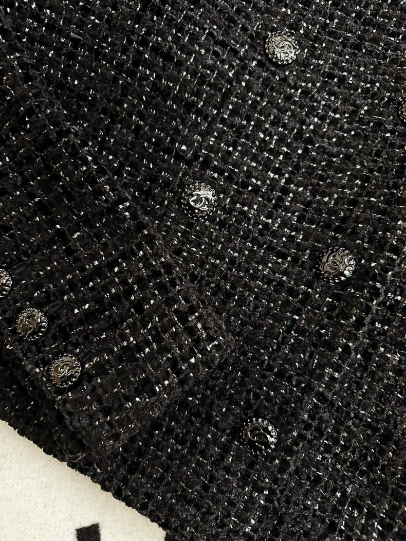 Chanel 22B Black Tweed Jacket - Image 3