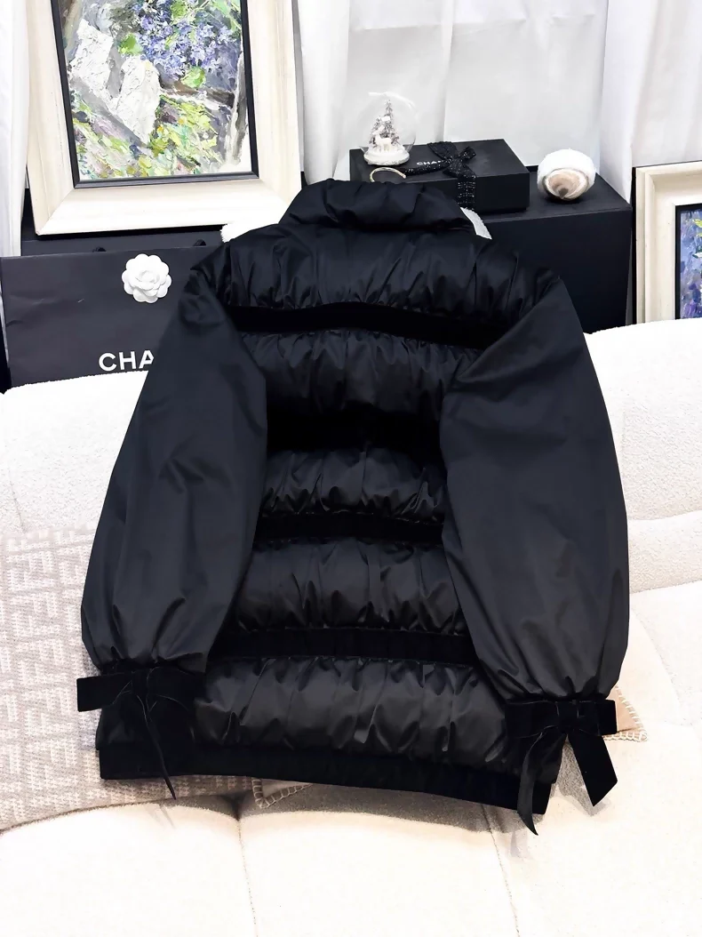 Chanel 25K black bow-tie stand collar long-sleeved down jacket - Image 3