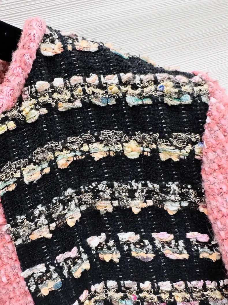 Chanel 22A Black/pink tweed & Feather Jacket - Image 2
