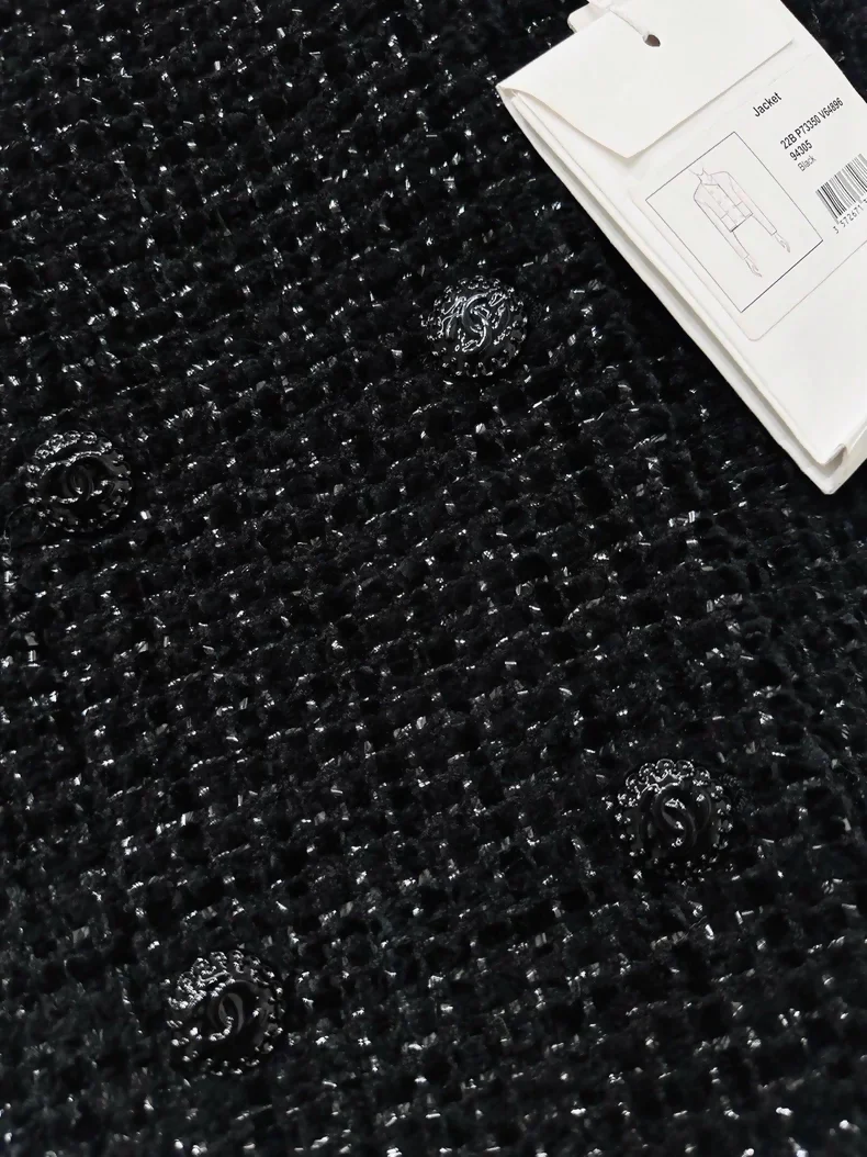 Chanel 22B velvet shimmering black jacket - Image 2