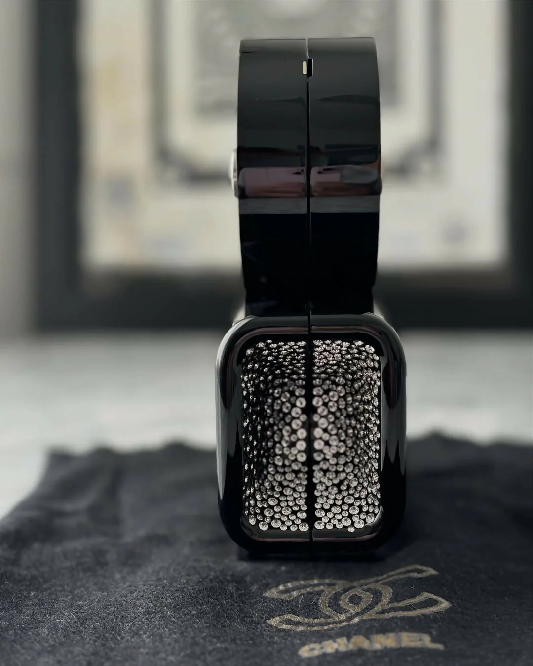 Chanel Film Projector Minaudière, Métiers d’Art “Paris in Rome” 2016 collection - Image 3