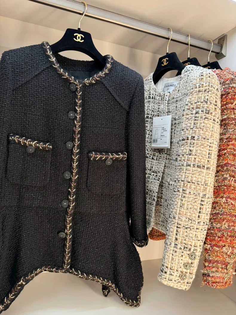 Chanel 2018 black tweed jacket - Image 2