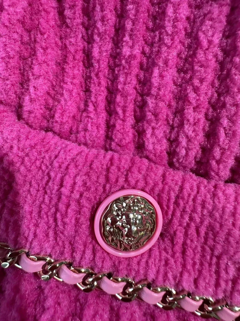 Chanel 22b fuchsia chain cardigan - Image 2