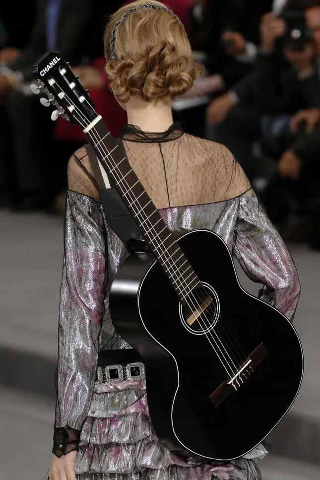 Rare Chanel Guitar 2009 Limited Edition - Image 3